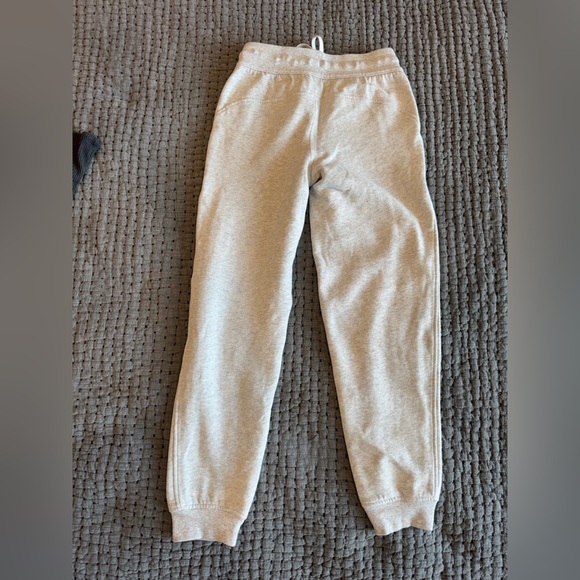 Lululemon Scuba High-Rise Jogger Full Length, Size 4 - Picture 2 of 3